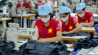Dự báo tăng trưởng kinh tế cả năm đạt mục tiêu 8%