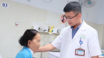 Ung thư tuyến giáp xâm lấn buộc phải cắt bỏ đoạn khí quản dài 3 vòng sụn