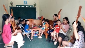 Phát triển văn hóa, con người giàu bản sắc