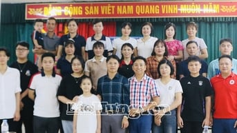 Tặng quà, nấu ăn thiện nguyện tại Trung tâm Bảo trợ xã hội và Công tác xã hội tỉnh