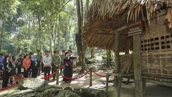 [Ảnh] Lan tỏa giá trị truyền thống Công an nhân dân, gắn kết bạn bè quốc tế