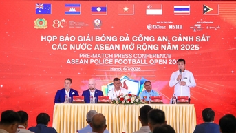 Công an, Cảnh sát các nước ASEAN tranh tài trên sân bóng ở Hà Nội