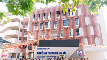 Ấn tượng ngôi trường thủ đô có 214 lượt học sinh đỗ lớp 10 chuyên