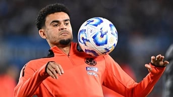 Ngôi sao Liverpool bị chỉ trích vô cảm với Jota