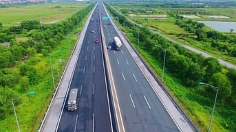 Bộ Tài chính kiến nghị làm rõ lựa chọn nhà thầu cao tốc TPHCM - Chơn Thành