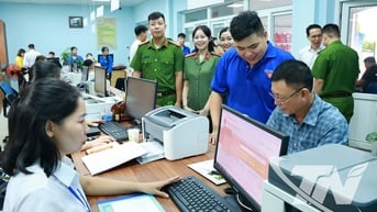 1.500 thanh niên Thái Nguyên ra quân hỗ trợ vận hành chính quyền hai cấp