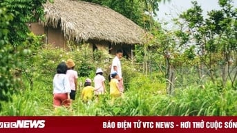 MC Minh Trang gây tranh cãi khuyên cha mẹ 'nghiên cứu kỹ khi đăng ký trại hè'