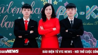 Hai anh em song sinh giành ngôi thủ khoa, á khoa trường chuyên Hạ Long