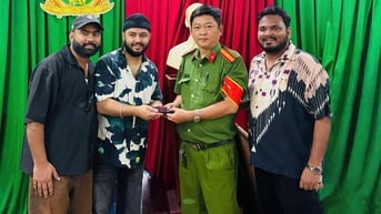 Công an phường Chợ Quán trích xuất camera tìm điện thoại cho du khách