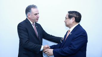 នាយករដ្ឋមន្ត្រី Pham Minh Chinh ជួបជាមួយប្រធានាធិបតីអ៊ុយរូហ្គាយ លោក Yamandú Orsi