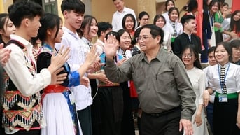 Tăng cường sự lãnh đạo của Đảng đối với công tác giáo dục quyền con người