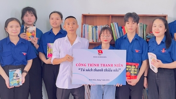 Thêm điểm giải trí lành mạnh cho trẻ em người dân tộc thiểu số