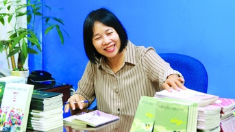 អក្សរសិល្ប៍ខ្វះ ង្វៀន ង៉ុកធូ និង ង្វៀន ញ៉ាញ់ អាញ់ បង្កើតការផ្ទុះទីផ្សារ។