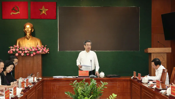 Đồng chí Nguyễn Phước Lộc làm việc với Đảng ủy các phường, xã về công tác chuẩn bị đại hội