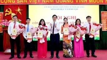 Sở Giáo dục và Đào tạo công bố quyết định bổ nhiệm trưởng, phó các phòng chuyên môn