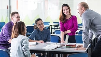 Bắt đầu hành trình đại học từ lớp 11 với chương trình Dự bị Đại học