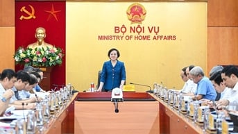 Đề xuất phương án tiền lương, phụ cấp mới cho cán bộ, công chức sau sáp nhập