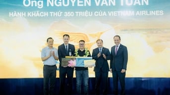 Vietnam Airlines đón hành khách thứ 350 triệu