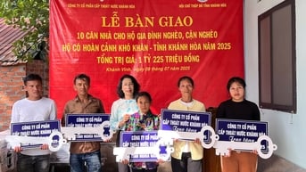 Hội Chữ thập đỏ tỉnh Khánh Hòa bàn giao 5 căn nhà tình nghĩa cho hộ nghèo