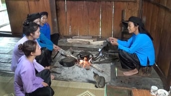 Để lời ru còn mãi
