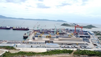 Khanh Hoa៖ ទាក់ទាញគម្រោងថ្មីចំនួន ៦ មកកាន់តំបន់សេដ្ឋកិច្ច Van Phong