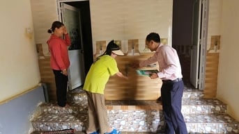 Người dân hưởng lợi từ nguồn vốn vay nước sạch