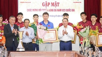 Thủ tướng tặng Bằng khen cho tập thể và các cá nhân đội U23 Việt Nam