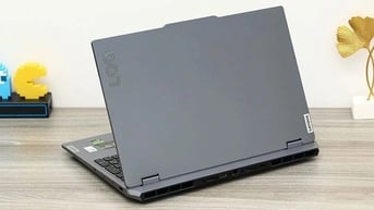 Laptop Lenovo giảm giá đến 3 triệu đồng cho tân sinh viên