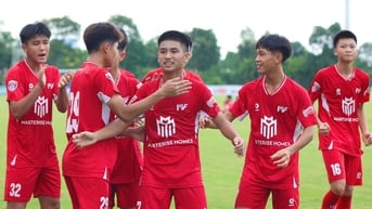 Thua vòng bảng, thắng chung kết: U.15 PVF bảo vệ thành công ngôi vương