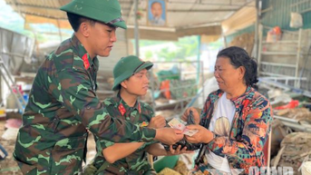 Không để dịch bệnh phát sinh sau lũ