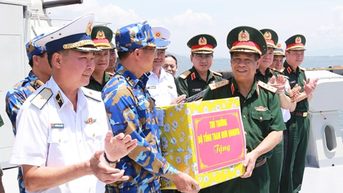Nêu cao quyết tâm luyện tập diễu binh lực lượng vũ trang trên biển