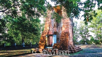 Phong phú di sản văn hoá