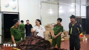 Hàng trăm tấn thịt sấy khô được làm từ nguyên liệu không rõ nguồn gốc