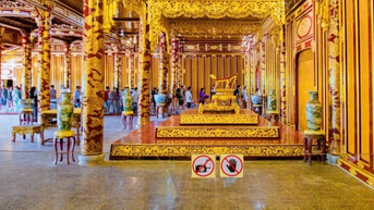 Phục chế nguyên trạng Ngai vua triều Nguyễn bằng kỹ thuật truyền thống