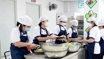 Hà Nội triển khai hỗ trợ bữa ăn bán trú cho học sinh
