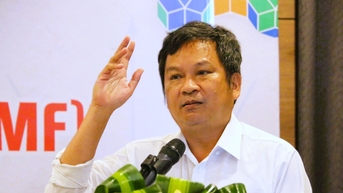 បណ្ឌិត ត្រឹង ណាំយុង និទានរឿងផ្លាស់ប្តូររបៀបបង្រៀន និងរៀនគណិតវិទ្យាក្នុងសម័យ AI