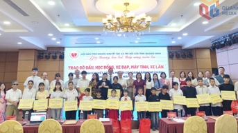 ផ្តល់ការឧបត្ថម្ភ និងអាហារូបករណ៍ដល់សិស្សកំព្រា និងពិការក្នុងស្ថានភាពលំបាក