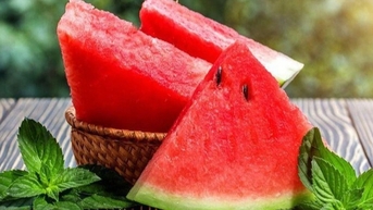 អត្ថប្រយោជន៍ជាច្រើននៃឪឡឹក - ម្ហូបដែលមានជាតិទឹកនៅថ្ងៃរដូវក្តៅ