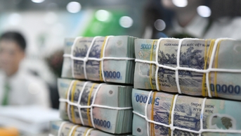 Bất động sản, chứng khoán hút vốn ‘khủng’ từ ngân hàng có đáng lo ngại?