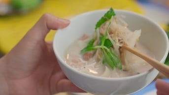 Thức quà dân dã giải nhiệt là đặc sản Hà Nội đắt khách vào dịp nắng nóng, ai cũng mê vì hương vị đặc biệt, giá chỉ 20k