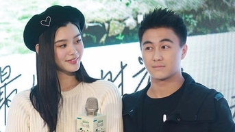 Hôn nhân kín tiếng của siêu mẫu được thưởng hàng trăm tỷ đồng khi sinh con