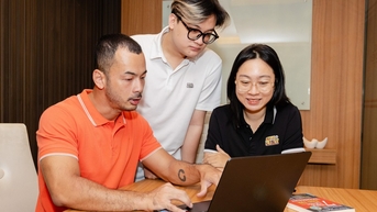 តើ EQ និងភាសាបរទេសជួយបង្កើនគុណសម្បត្តិប្រកួតប្រជែងក្នុងយុគសម័យ AI យ៉ាងដូចម្តេច?