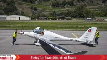 Phi công Thụy Sĩ phá kỷ lục độ cao với máy bay dùng năng lượng mặt trời
