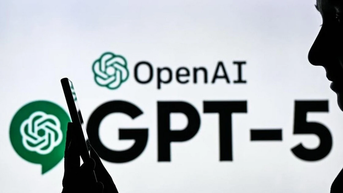 Tỷ phú Elon Musk cáo buộc Apple thiên vị OpenAI