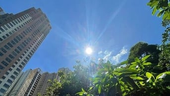 Thời tiết ngày 13/8: Nắng nóng tiếp diễn ở Bắc Bộ, chiều tối và đêm có mưa rào