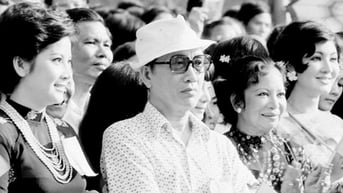 Nghệ sĩ nhiếp ảnh Minh Lộc viết lịch sử bằng hình ảnh