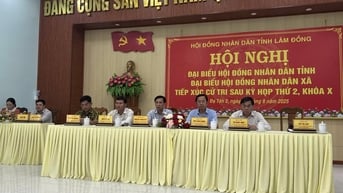 Tổ Đại biểu HĐND tỉnh Lâm Đồng tiếp xúc cử tri tại xã Đạ Tẻh 2