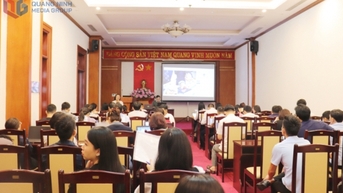 Tập huấn về đăng ký kinh doanh cho CBCC 54 xã, phường, đặc khu 