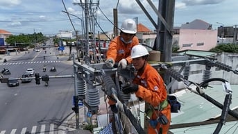 Đảm bảo cung cấp điện trong dịp kỷ niệm 80 năm Cách mạng Tháng Tám và Quốc khánh 02/9