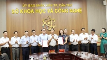 Cần Thơ đẩy mạnh hợp tác về ứng dụng và phát triển trí tuệ nhân tạo